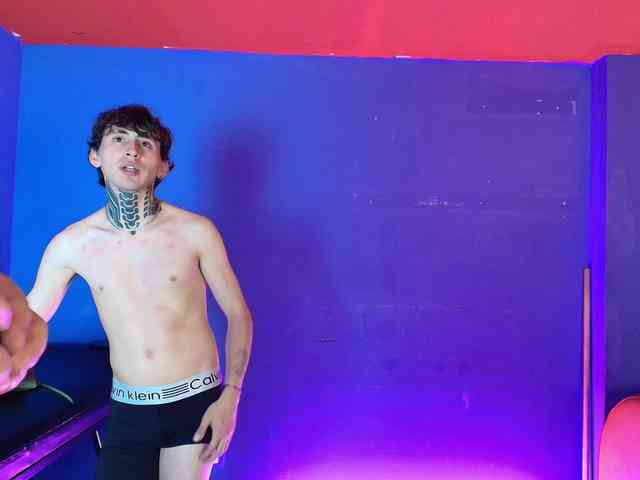 Modelo: HiiddenDesire