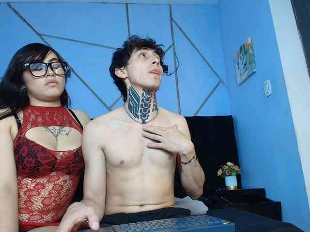 HiiddenDesire Sex Cam Show