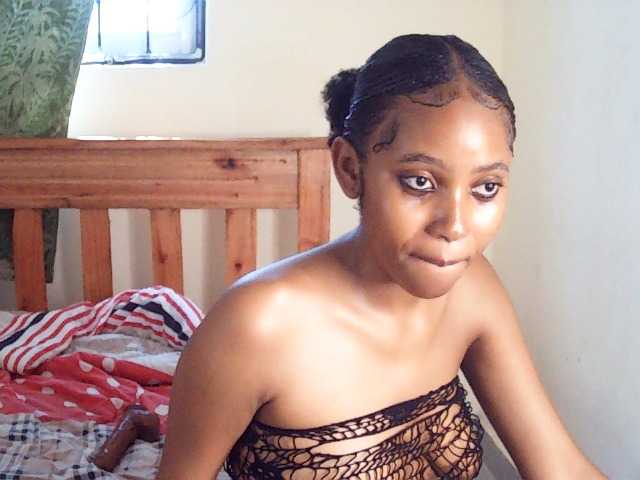 AfricanGaze live cam on BongaCams