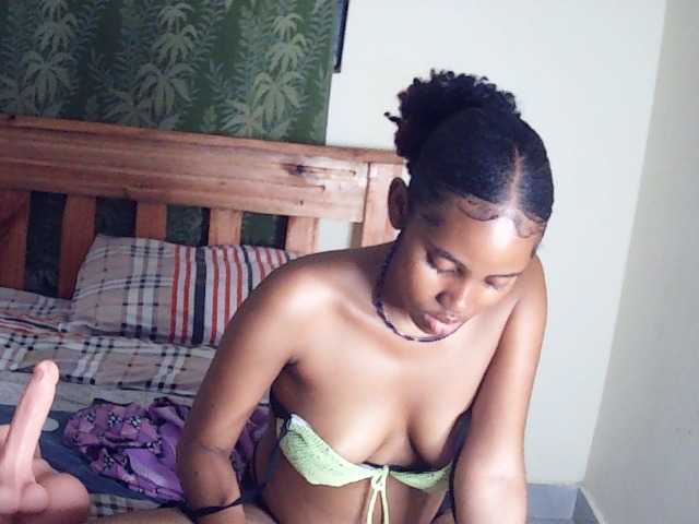 AfricanGaze live cam on BongaCams