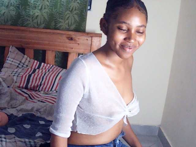 AfricanGaze live cam on BongaCams
