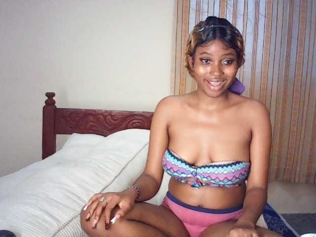 AfricanGaze live cam on BongaCams