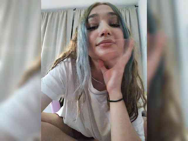 Модель: Vanessa-mimii