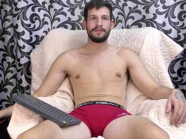LeonVane Sex Cam Show