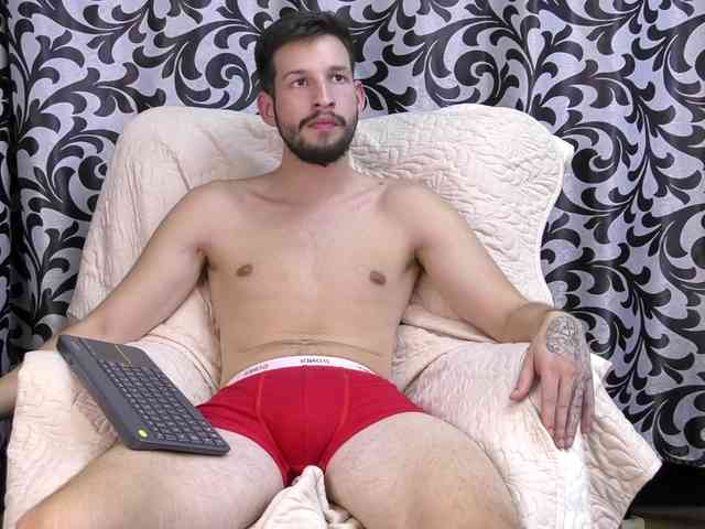 LeonVane Sex Cam Show