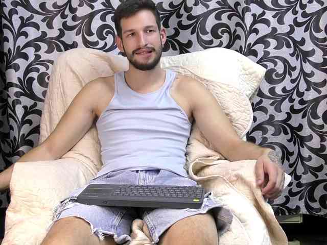 LeonVane Sex Cam Show