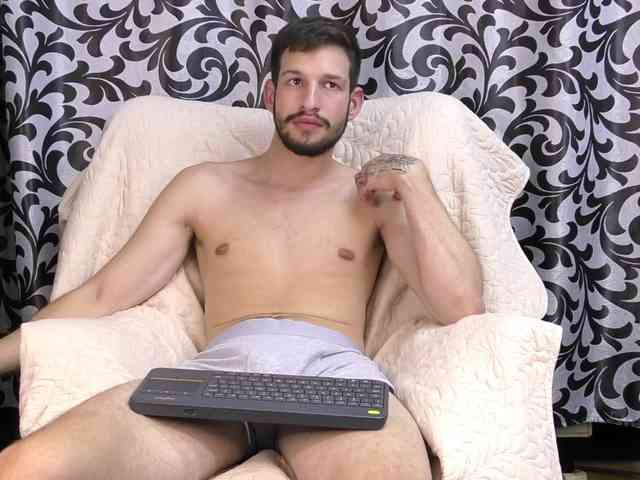 LeonVane Sex Cam Show