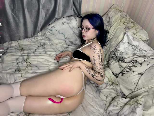 LisaCuty live cam