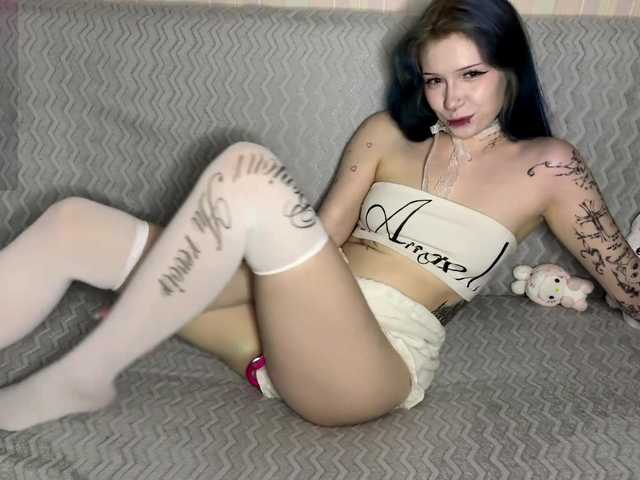 LisaCuty live cam on BongaCams