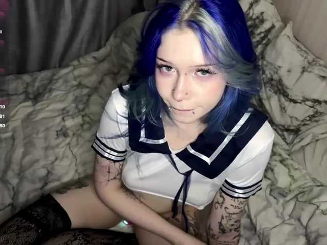 le modèle LisaCuty est en webcam porno dans un show sur le site bongacams, il possède les tags suivants: White/Caucasian,Brunette,Shaved