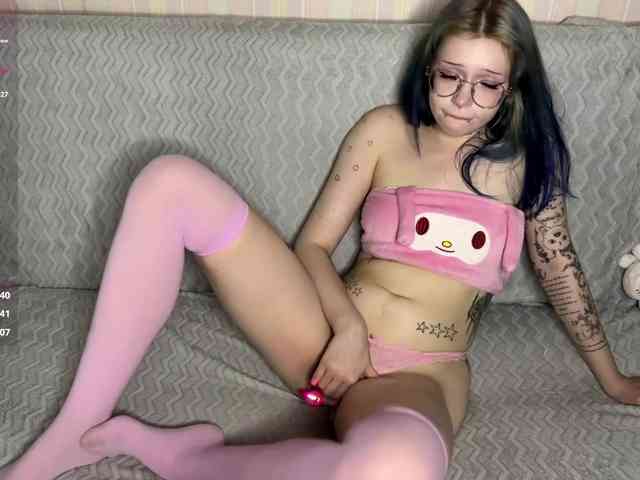 LisaCuty LisaCuty