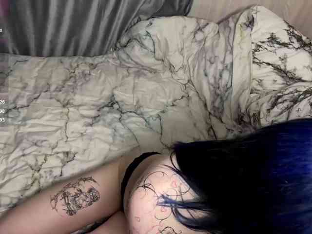 LisaCuty LisaCuty
