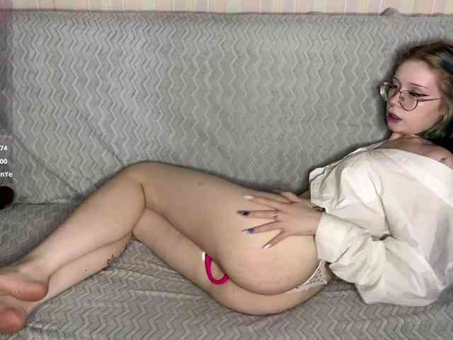 LisaCuty LisaCuty