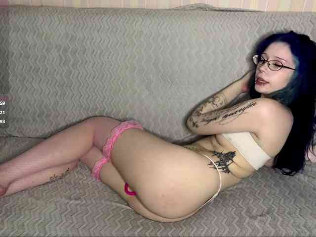 LisaCuty LisaCuty