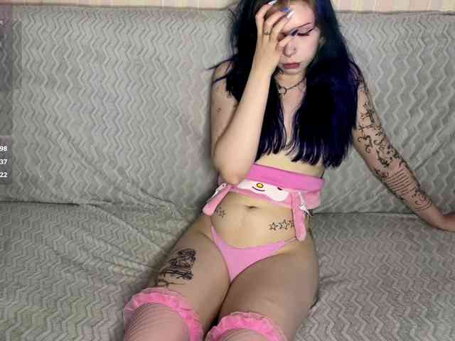 LisaCuty webcam