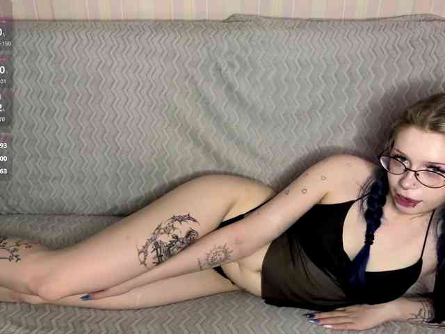 LisaCuty Live Webcam on BongaCams