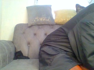 QueenVy Porn Show