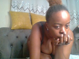 QueenVy Porn Show