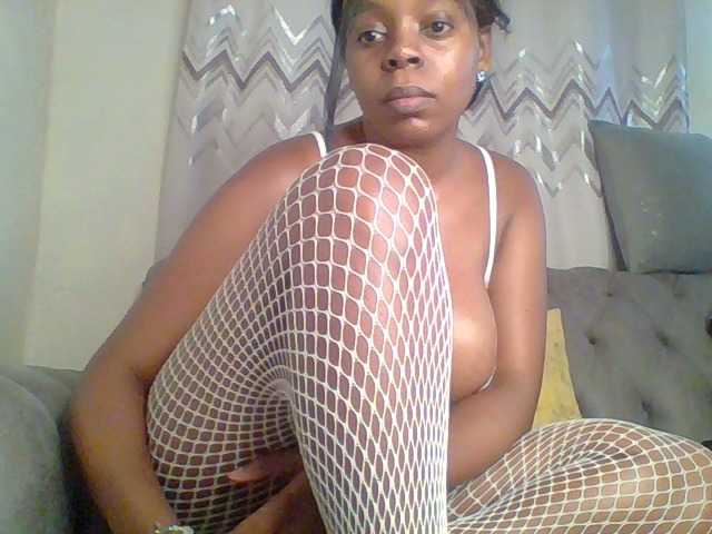 QueenVy live webcam show