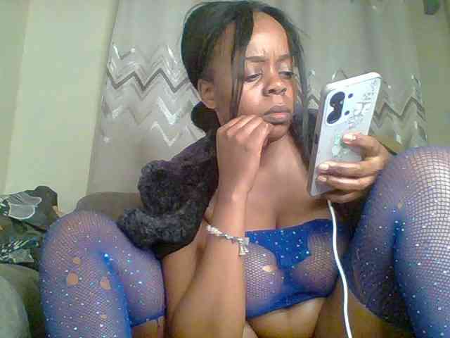 QueenVy webcam