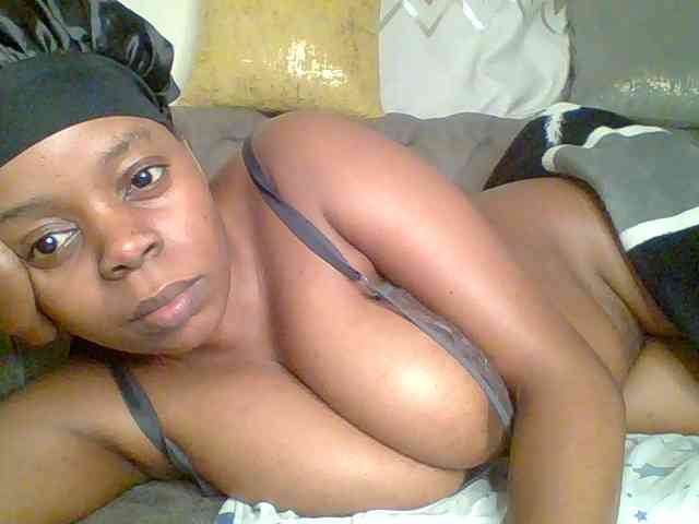 QueenVy webcam