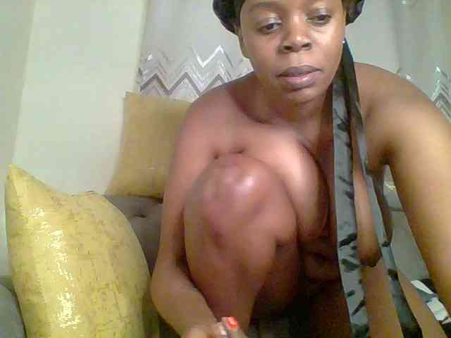 QueenVy webcam
