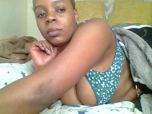 QueenVy webcam