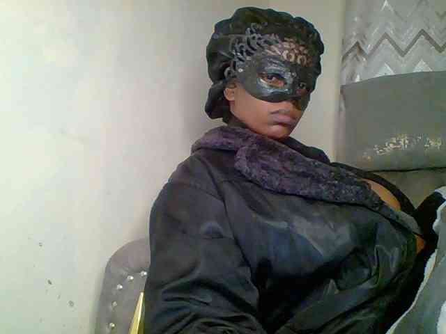 QueenVy webcam