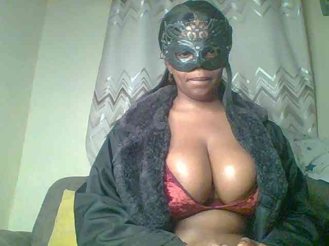 QueenVy webcam