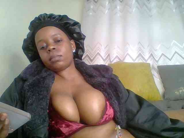 QueenVy webcam