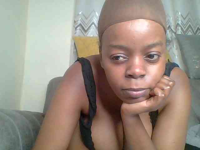 QueenVy webcam