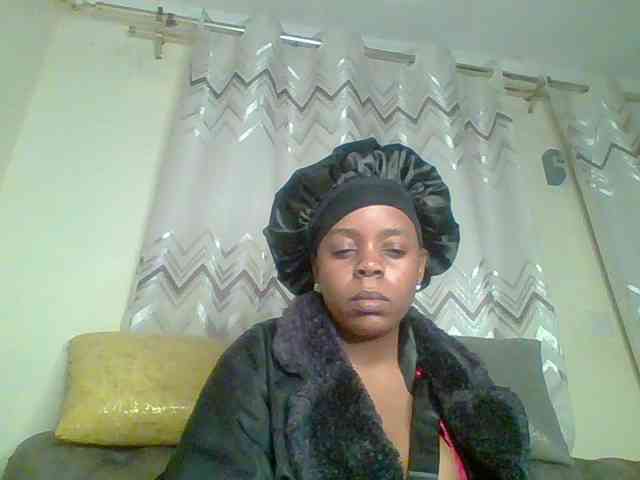 QueenVy webcam