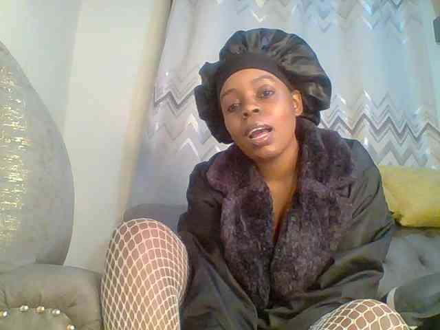 QueenVy webcam