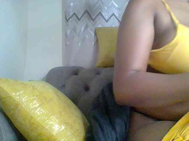 QueenVy webcam