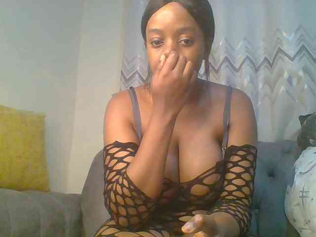 QueenVy webcam