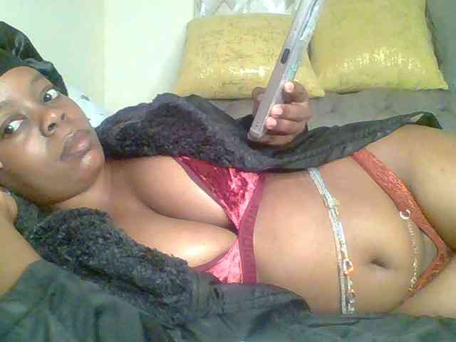 QueenVy webcam