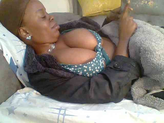 QueenVy webcam