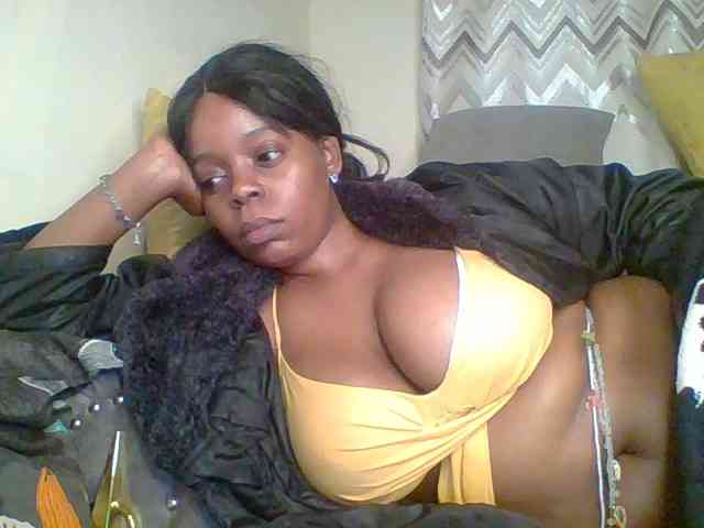 QueenVy webcam