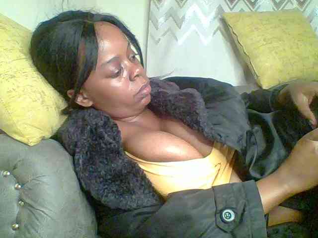 QueenVy webcam