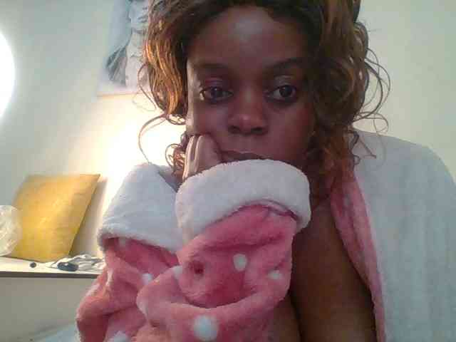 QueenVy webcam