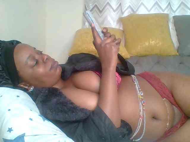QueenVy webcam