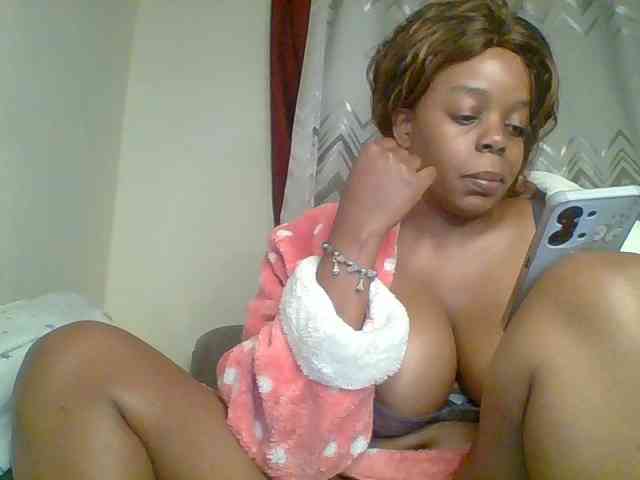 QueenVy webcam