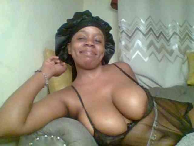 QueenVy webcam