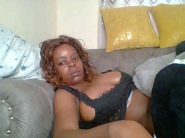 QueenVy webcam