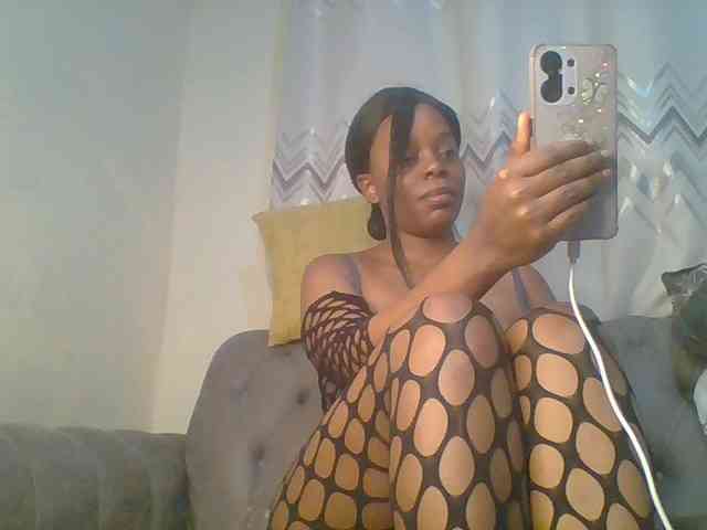 QueenVy webcam