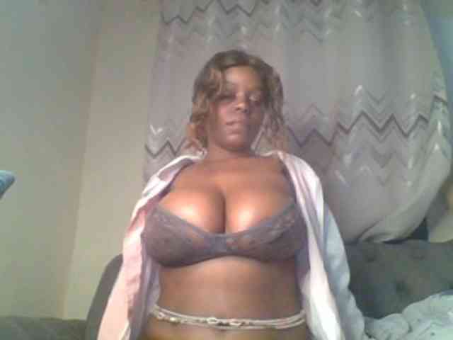 QueenVy webcam