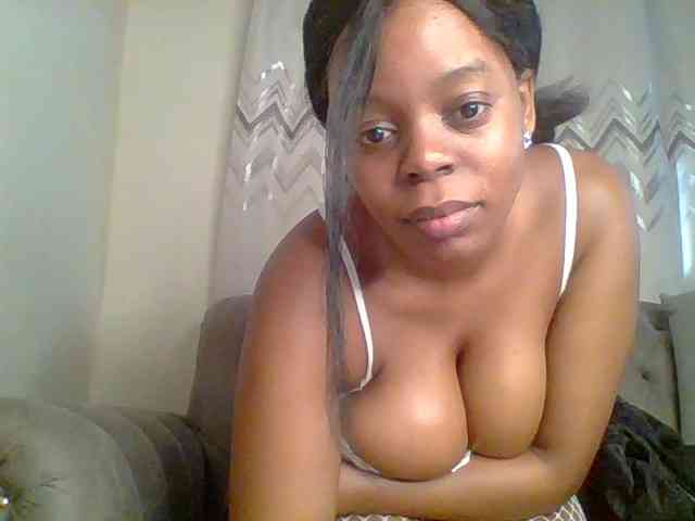QueenVy webcam