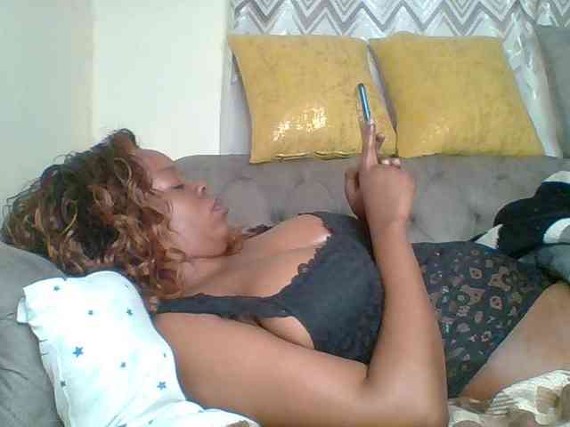 QueenVy webcam