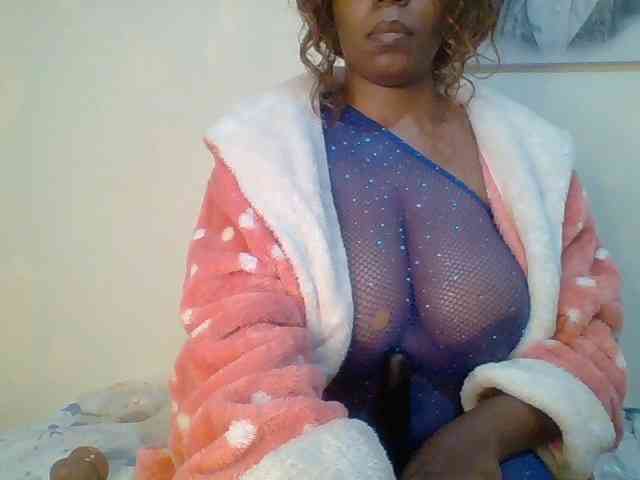 QueenVy webcam