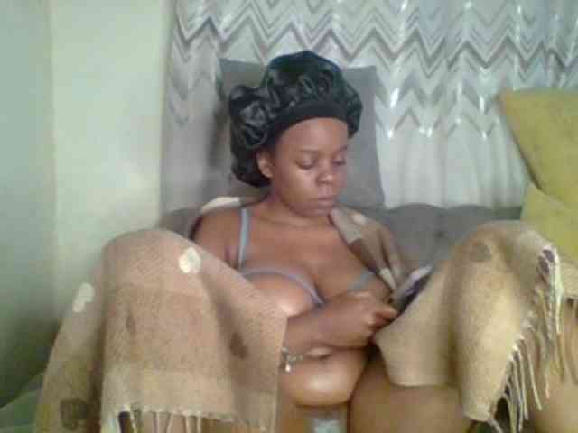 QueenVy webcam